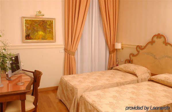 Il Gattopardo Relais Bed & Breakfast Rome Exterior photo